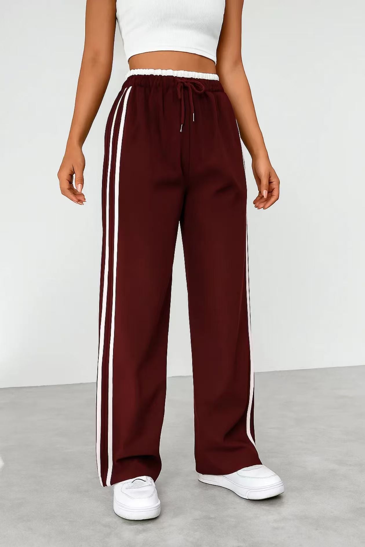 Elastic high-waisted flowy women's wide-leg sports pants