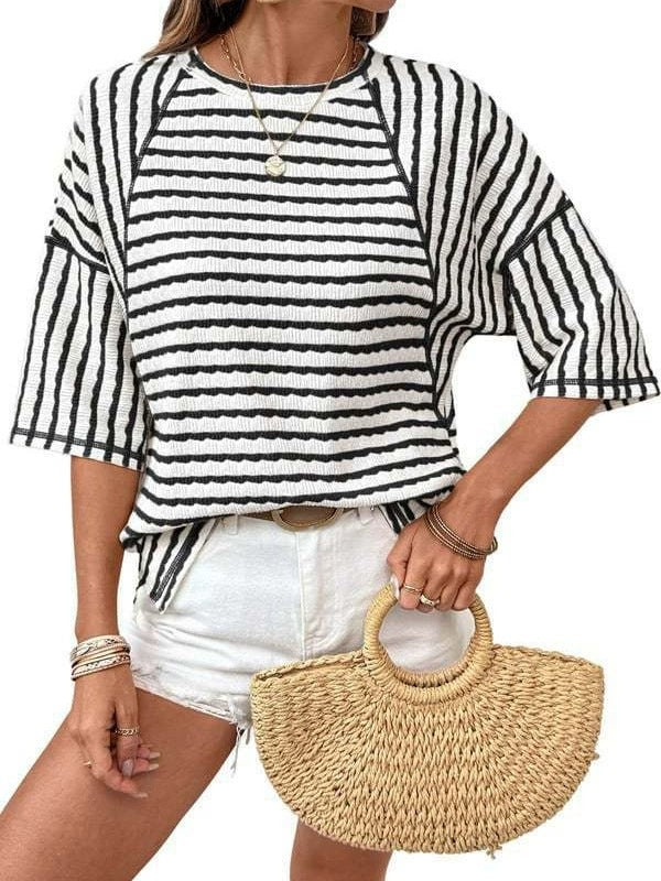 Loose-fitting round neck striped T-shirt, versatile short-sleeved top